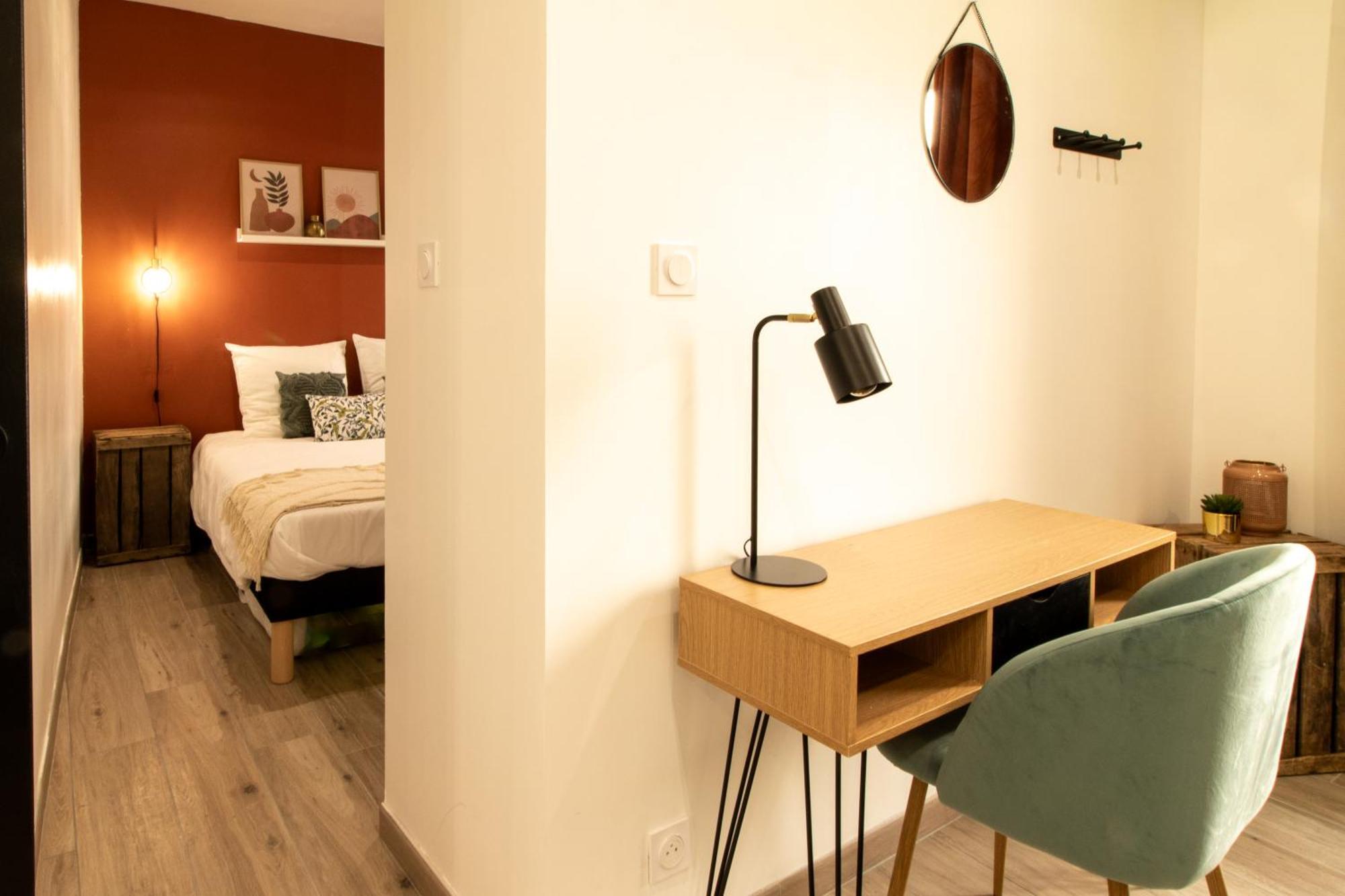 Apartament Nimes Centre - A 5 Minutes Des Arenes Zewnętrze zdjęcie